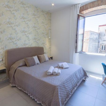 Villa Valverde Apartments E B&B 陶尔米纳 外观 照片