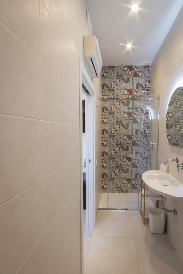 Villa Valverde Apartments E B&B 陶尔米纳 外观 照片