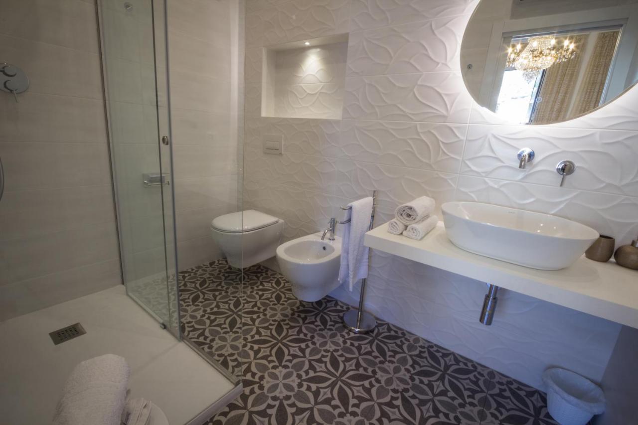 Villa Valverde Apartments E B&B 陶尔米纳 外观 照片