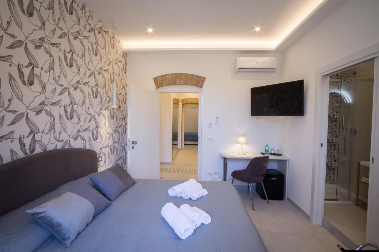 Villa Valverde Apartments E B&B 陶尔米纳 外观 照片