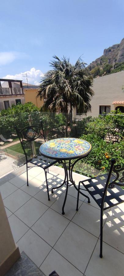 Villa Valverde Apartments E B&B 陶尔米纳 外观 照片
